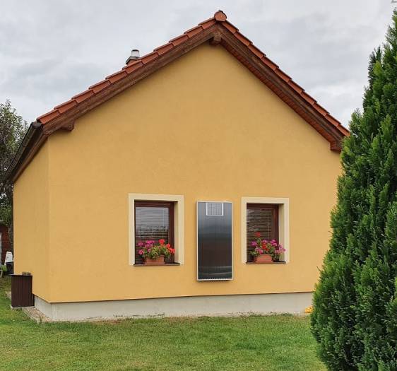 Solarni panel na chatu